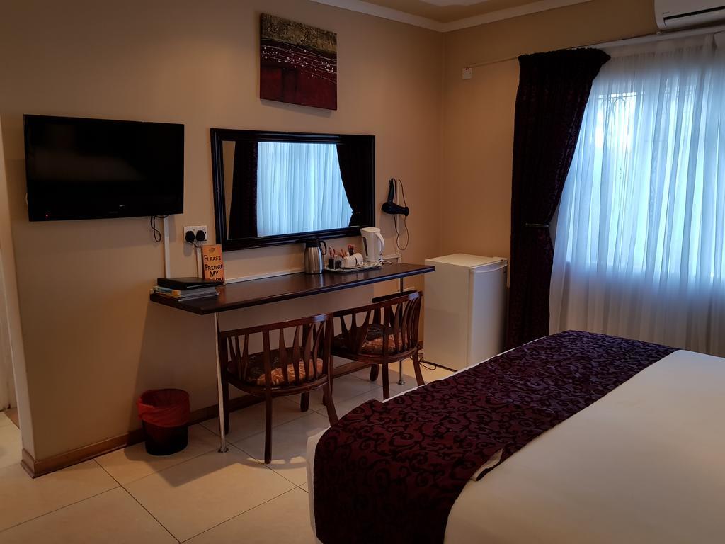 Batho Pele Lodge Gaborone Ngoại thất bức ảnh