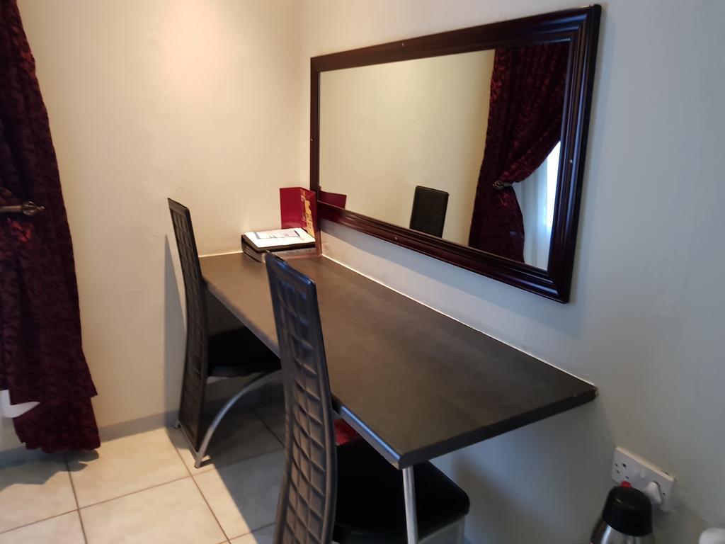 Batho Pele Lodge Gaborone Ngoại thất bức ảnh